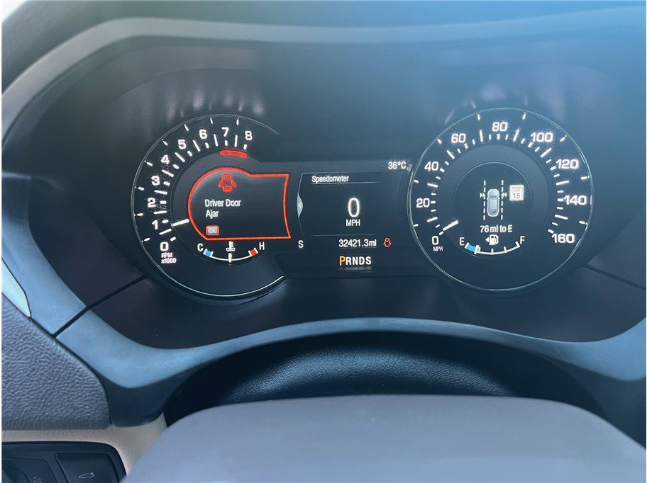 Used 2019 Lincoln MKZ Reserve FWD image 13