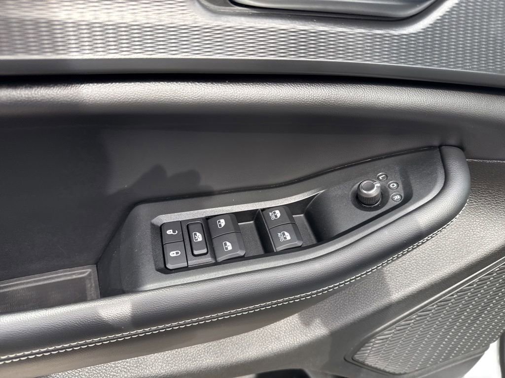 Certified 2023 Jeep Grand Cherokee Altitude AWD/4WD image 19