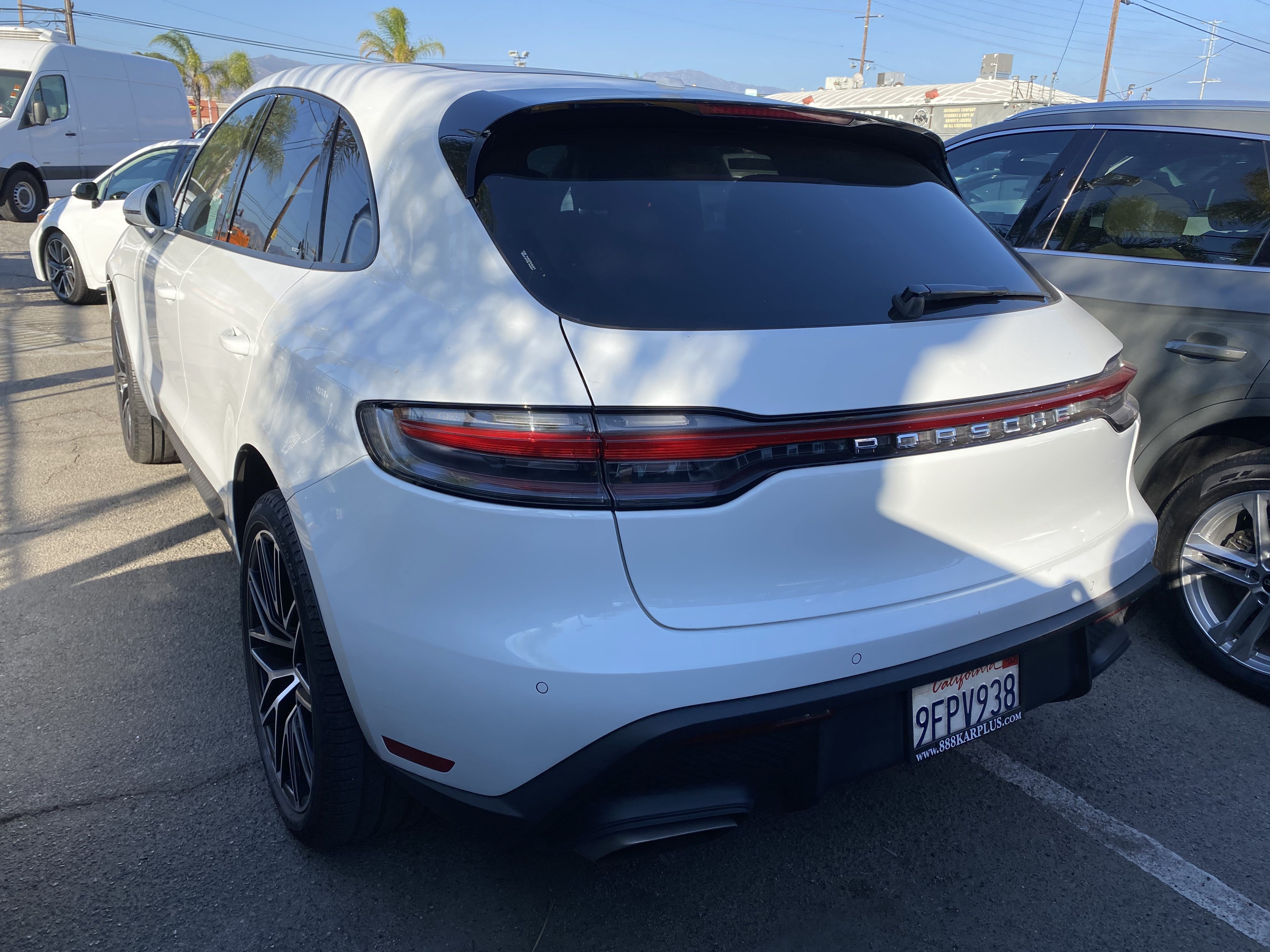 Used 2023 Porsche Macan AWD/4WD image 10