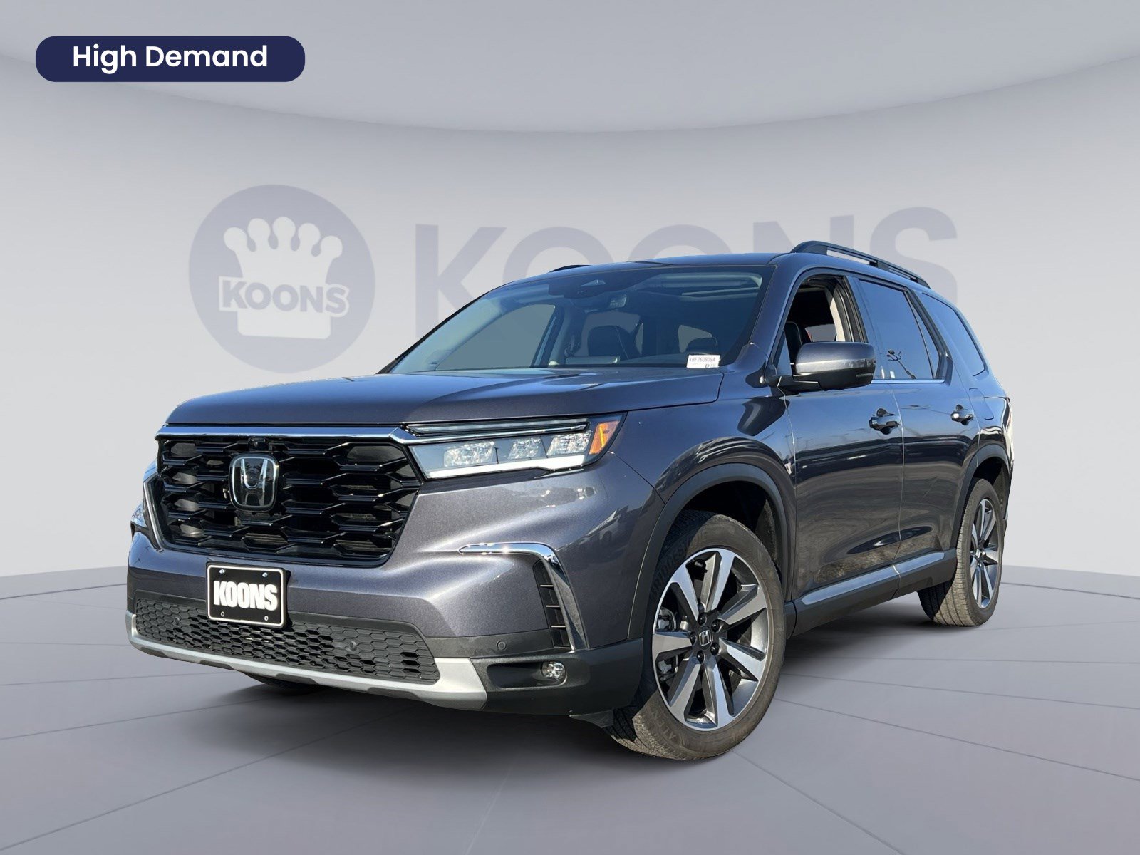 Used 2024 Honda Pilot Elite image 1