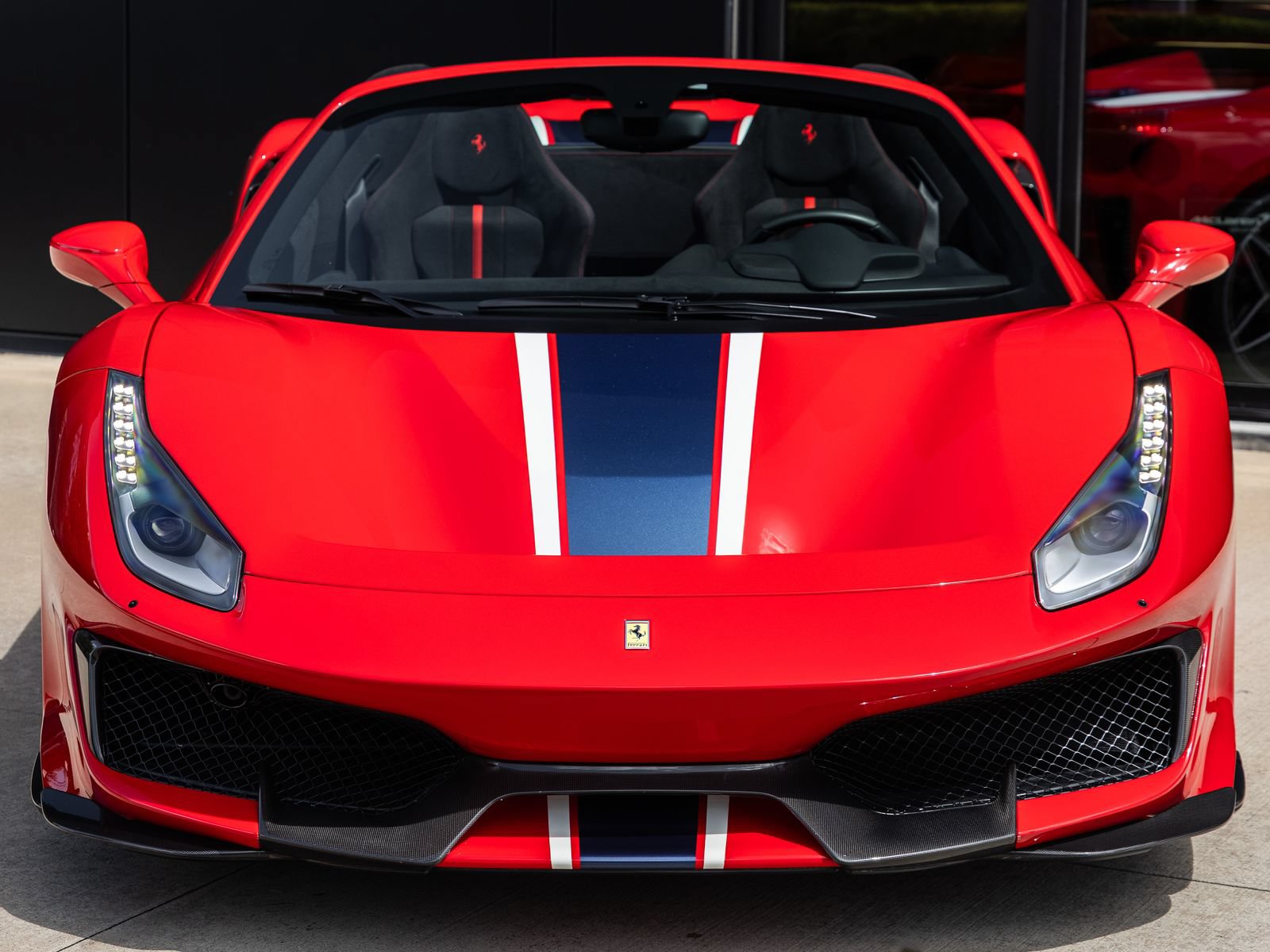 Used 2020 Ferrari 488 Pista Spider RWD image 4
