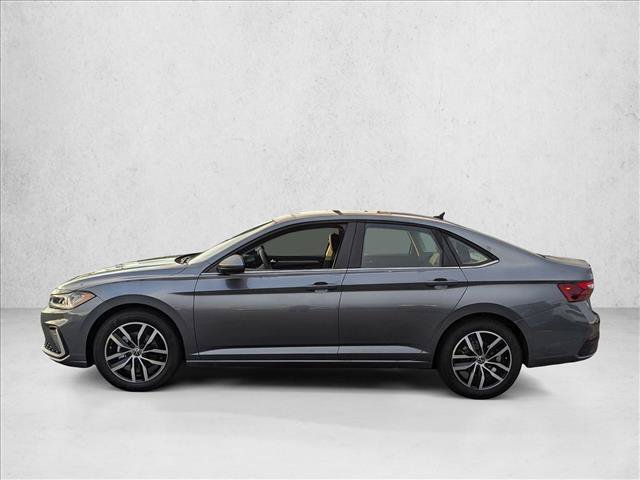 New 2026 Volkswagen Jetta SE FWD image 5