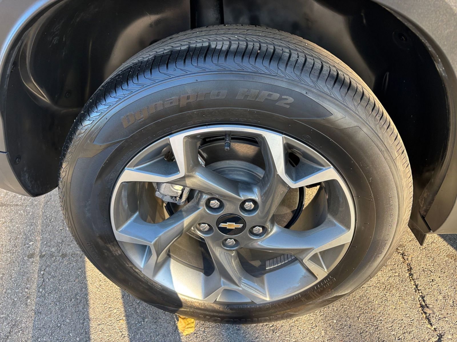 Used 2025 Chevrolet Trax LT w/ LT Convenience Package image 30