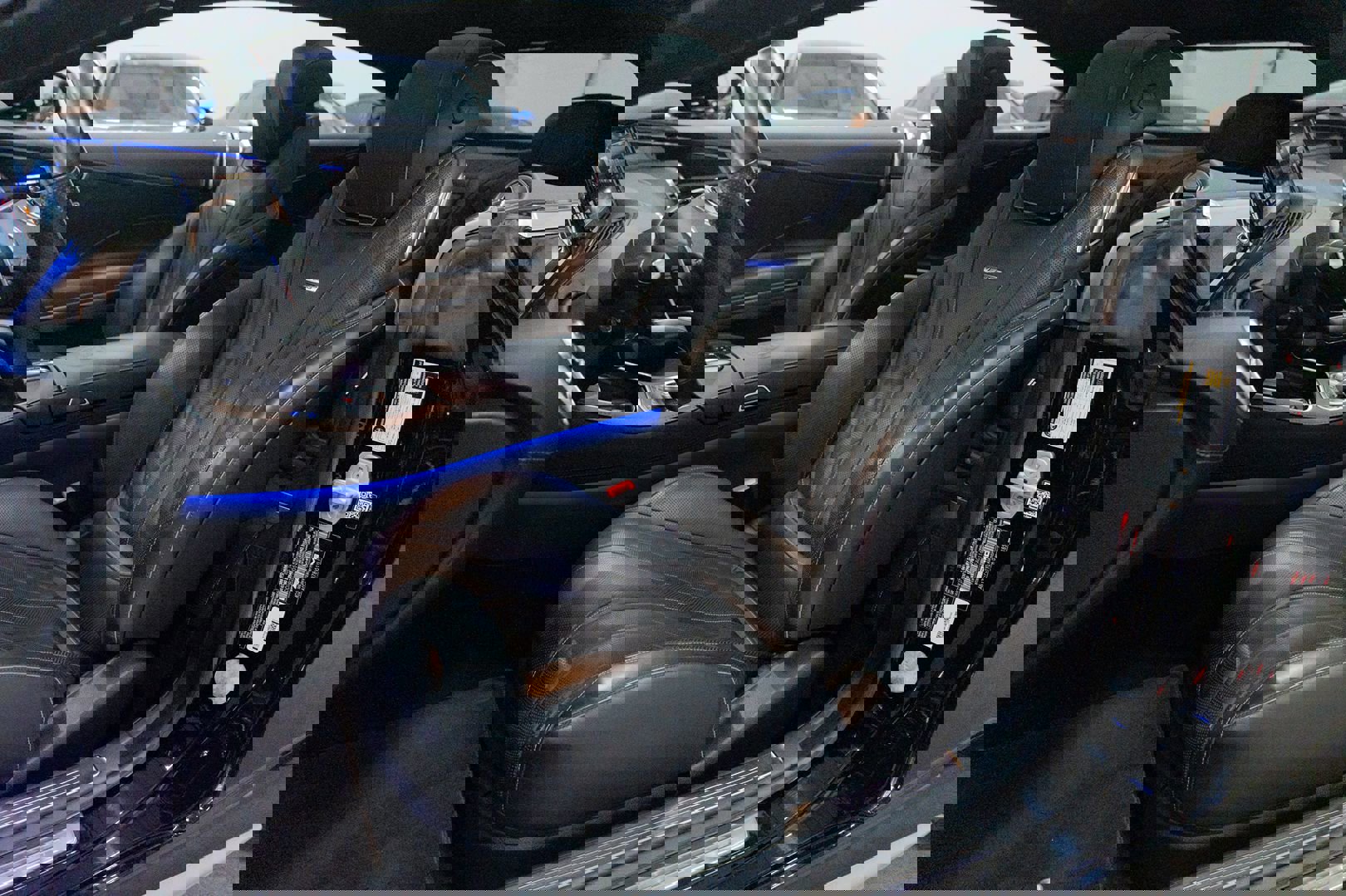 Used 2015 Mercedes-Benz S 63 AMG 4MATIC Coupe image 21