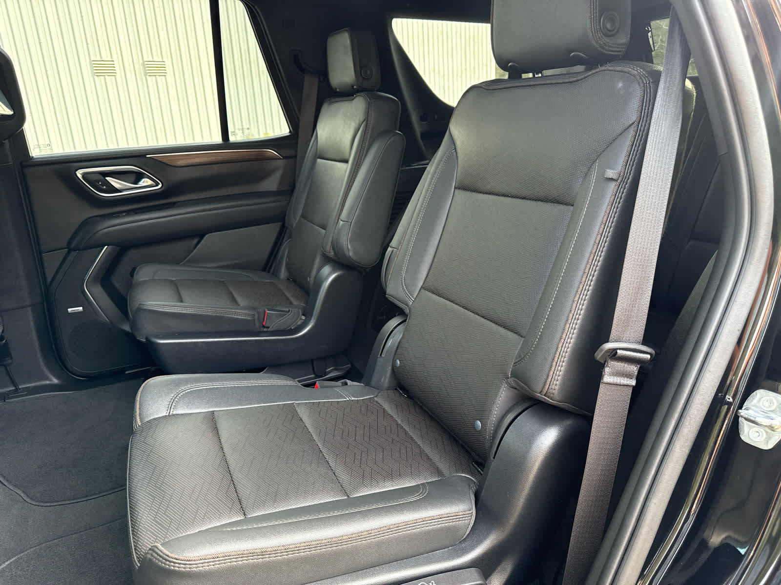 Used 2023 Chevrolet Tahoe High Country image 28