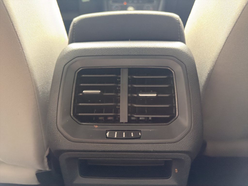 Used 2019 Volkswagen Tiguan S FWD image 27