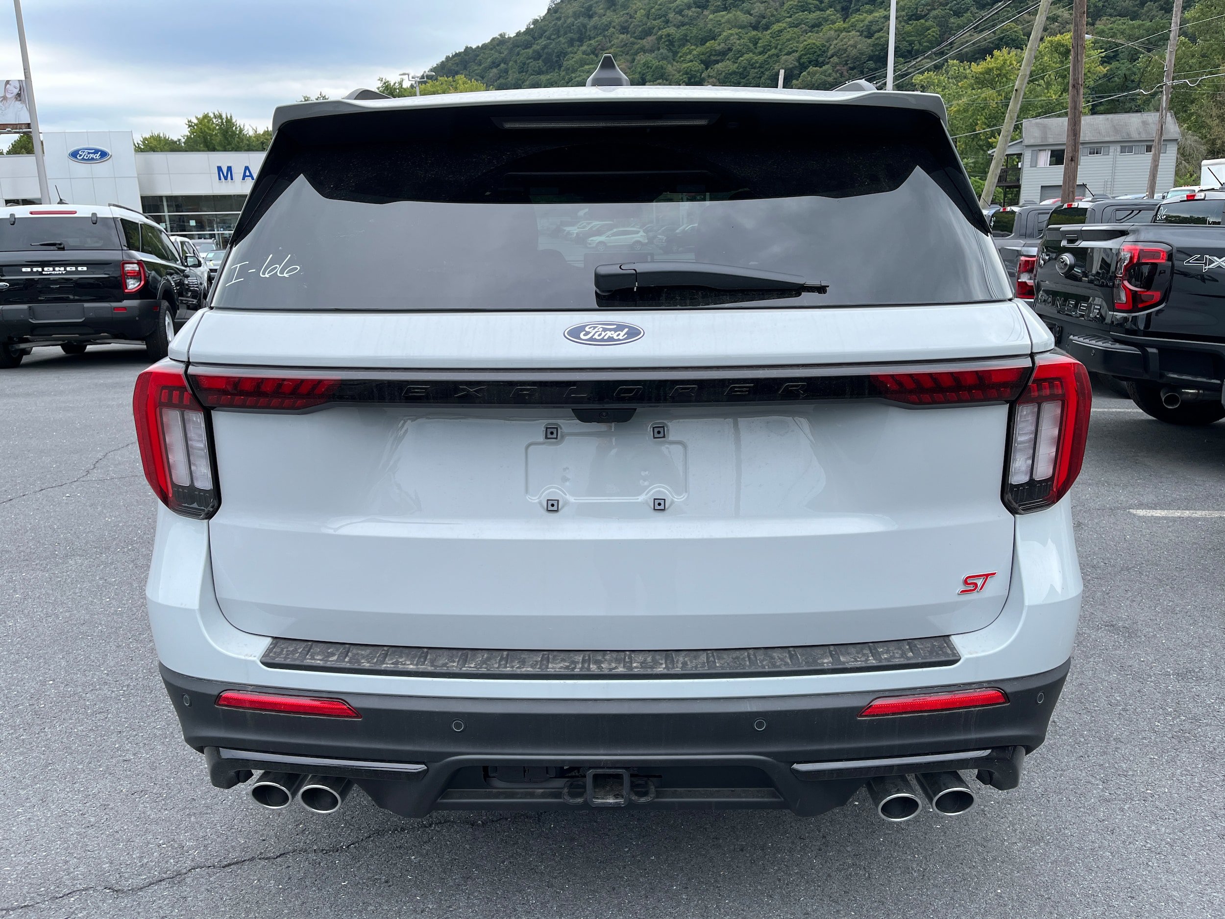New 2027 Ford Explorer ST w/ Sun And Sound Package AWD/4WD image 7