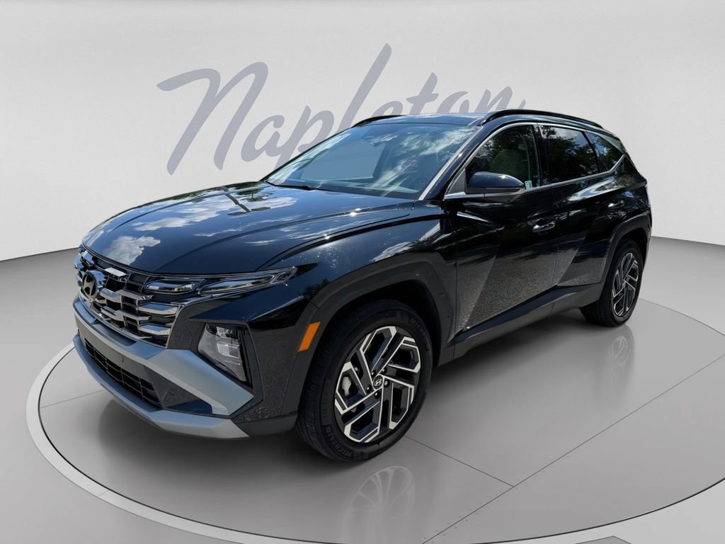 Used 2025 Hyundai Tucson Limited AWD/4WD image 1