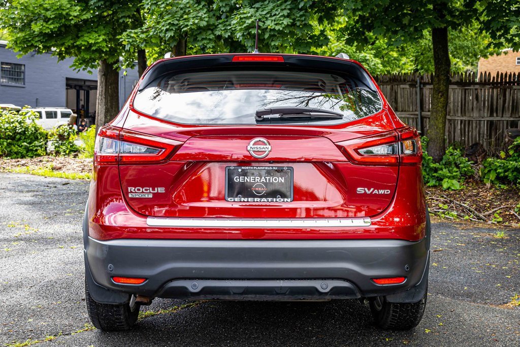 Certified 2022 Nissan Rogue Sport SV image 5