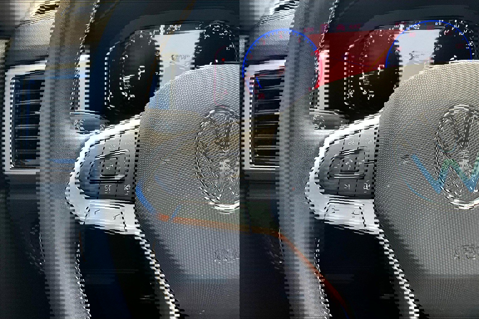 Used 2021 Volkswagen Atlas SEL image 23