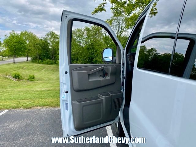 Used 2024 Chevrolet Express 3500 LT w/ LT Preferred Equipment Group RWD image 10