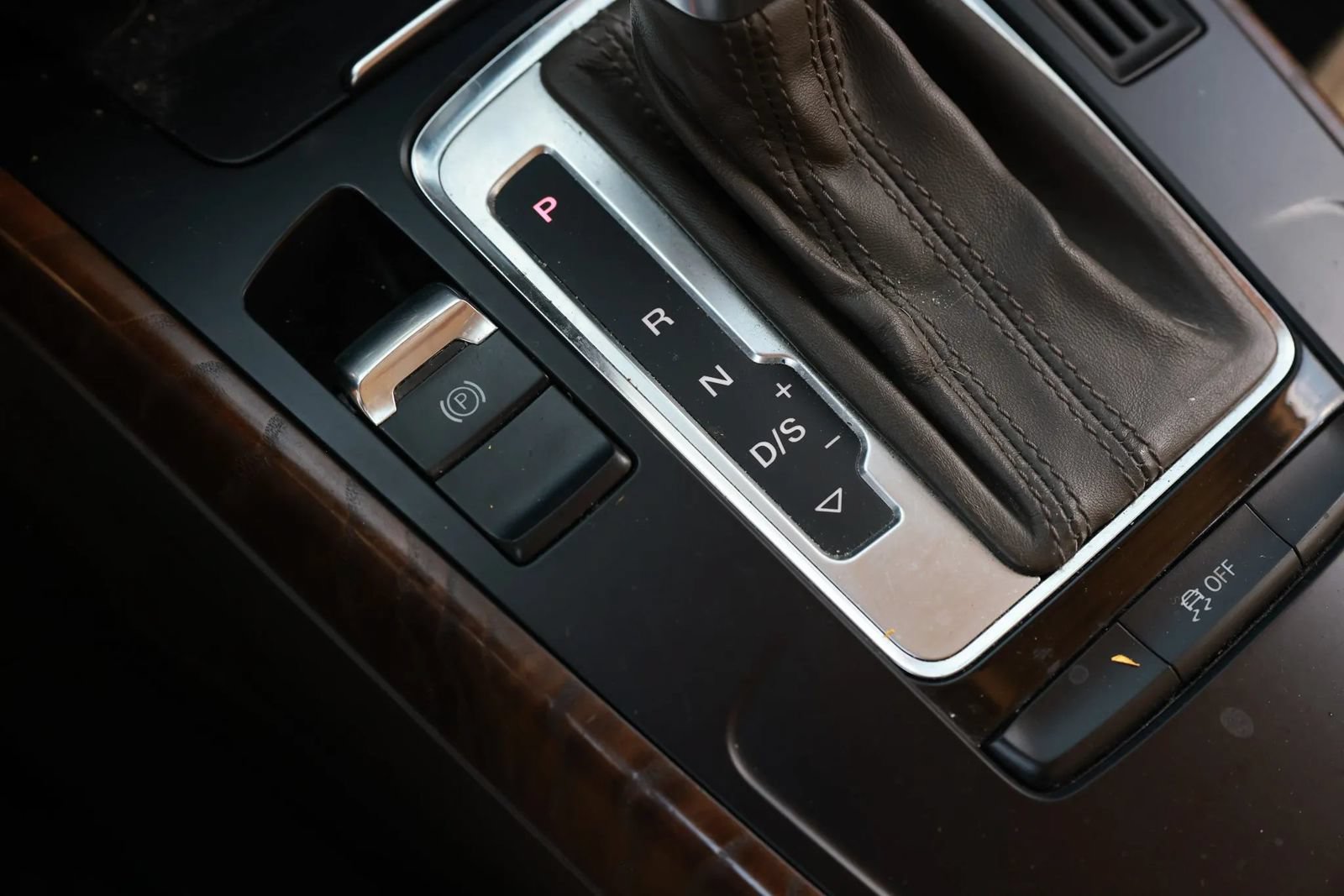 Used 2015 Audi A4 2.0T Premium FWD image 40