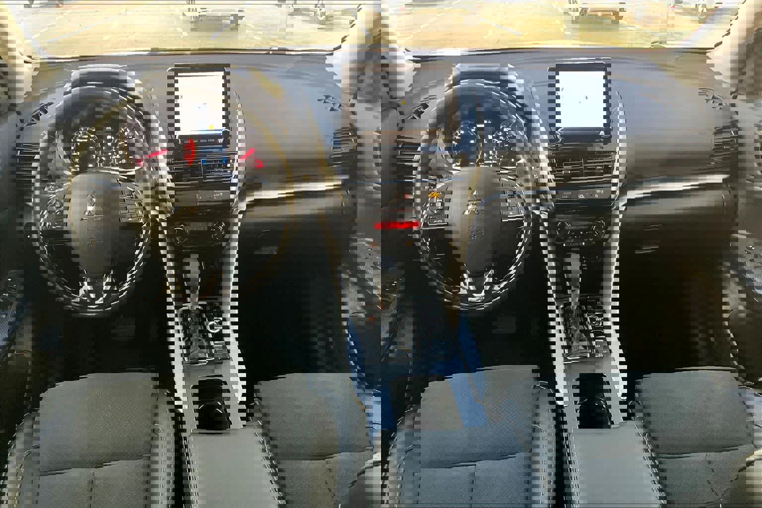 Used 2024 Mitsubishi Eclipse Cross SE image 14