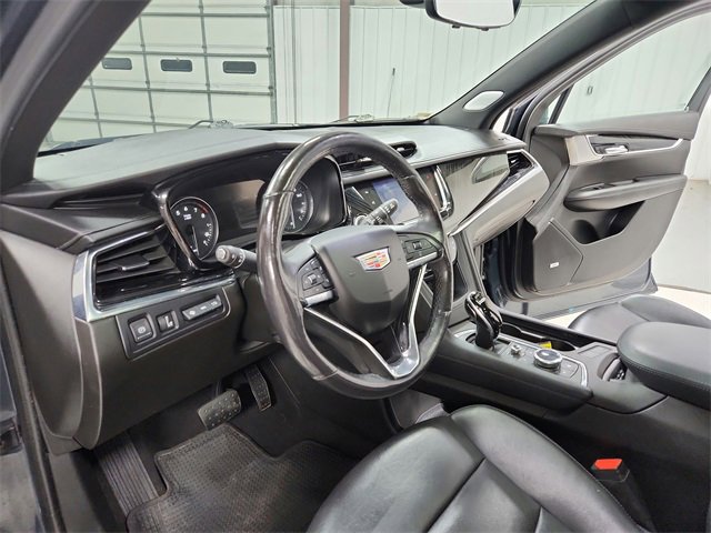 Used 2020 Cadillac XT6 Premium Luxury image 21