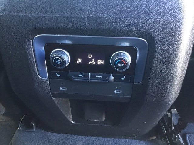 Used 2022 Chevrolet Suburban RST image 31