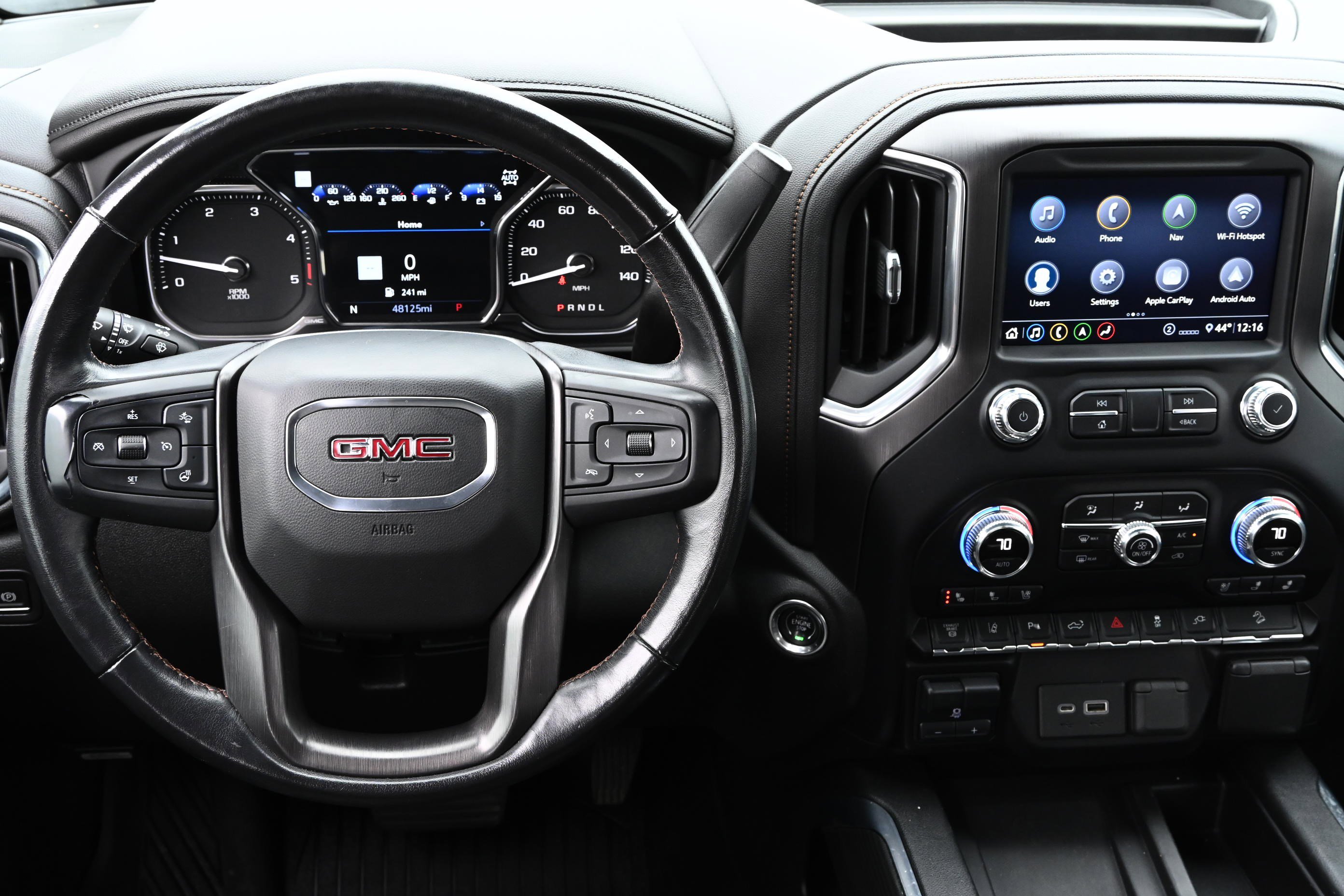 Used 2020 GMC Sierra 3500 AT4 w/ Technology Package image 16