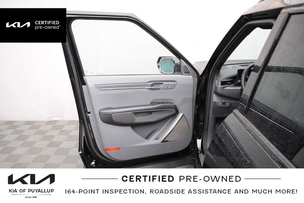 Certified 2024 Kia EV9 GT-Line AWD/4WD image 10