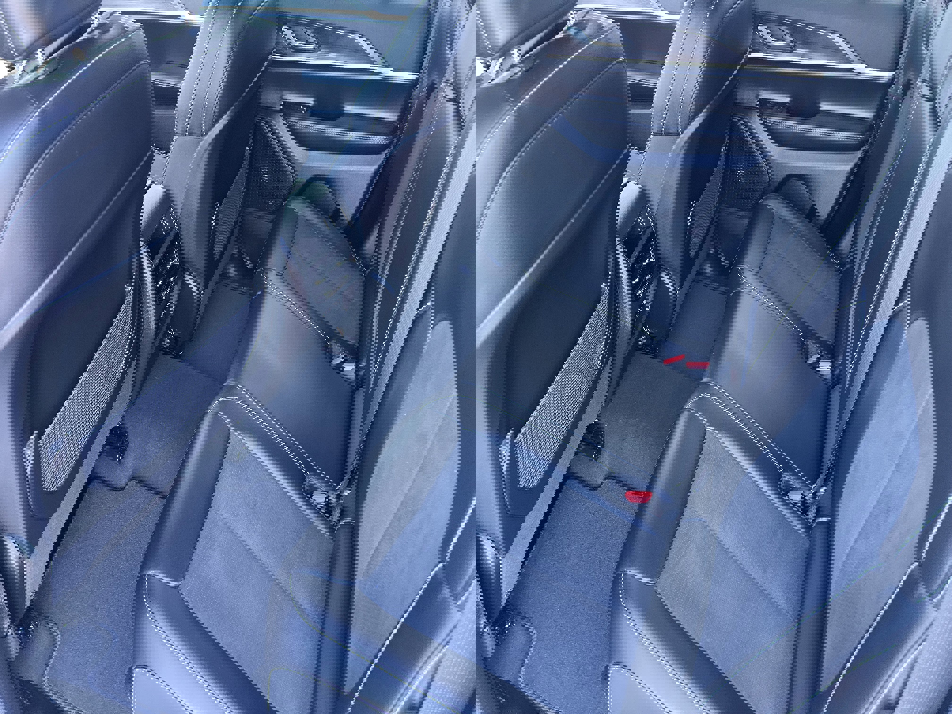 New 2026 Jeep Grand Cherokee Altitude image 17