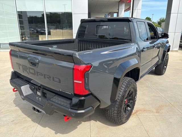 Used 2025 Toyota Tacoma TRD Pro AWD/4WD image 7