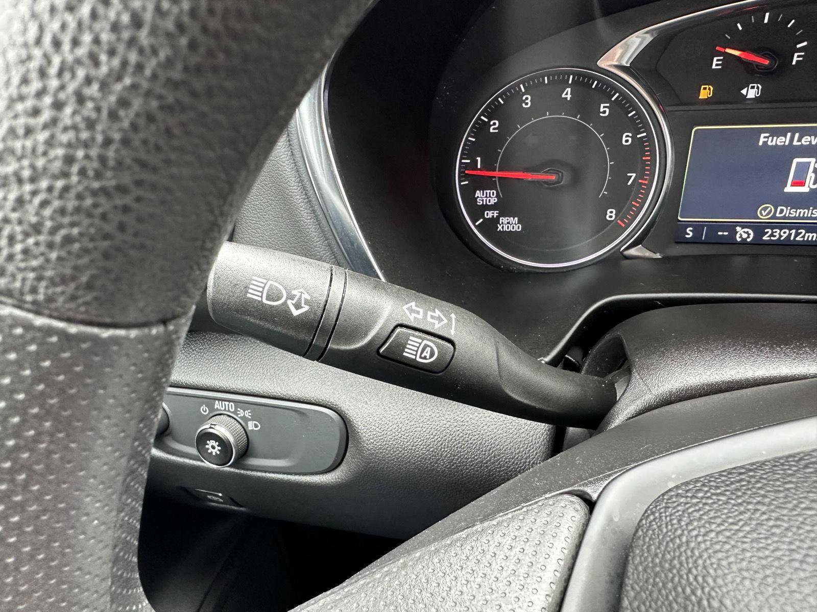 Used 2024 Chevrolet Blazer LT w/ Convenience Package FWD image 21