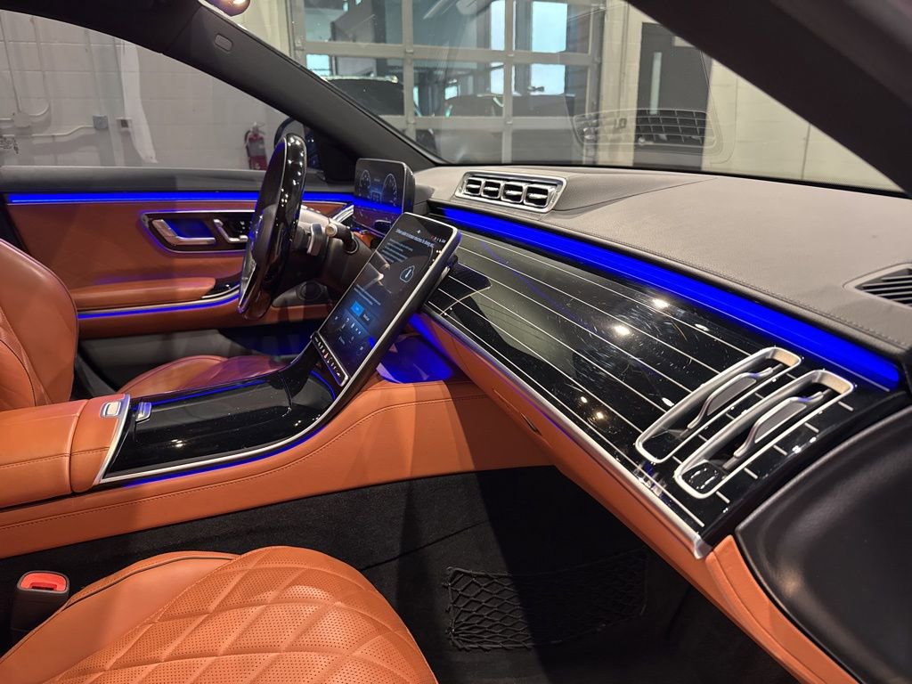 Used 2024 Mercedes-Benz S 580e 4MATIC Sedan image 41