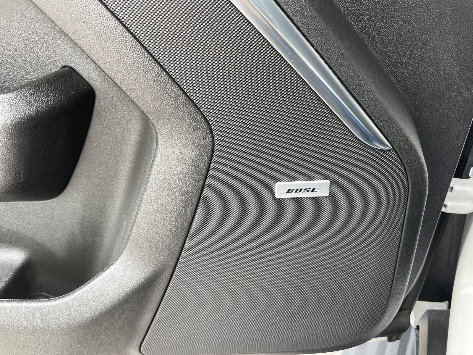 Used 2025 Chevrolet Tahoe High Country image 25