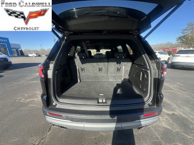Used 2025 GMC Acadia Elevation image 25