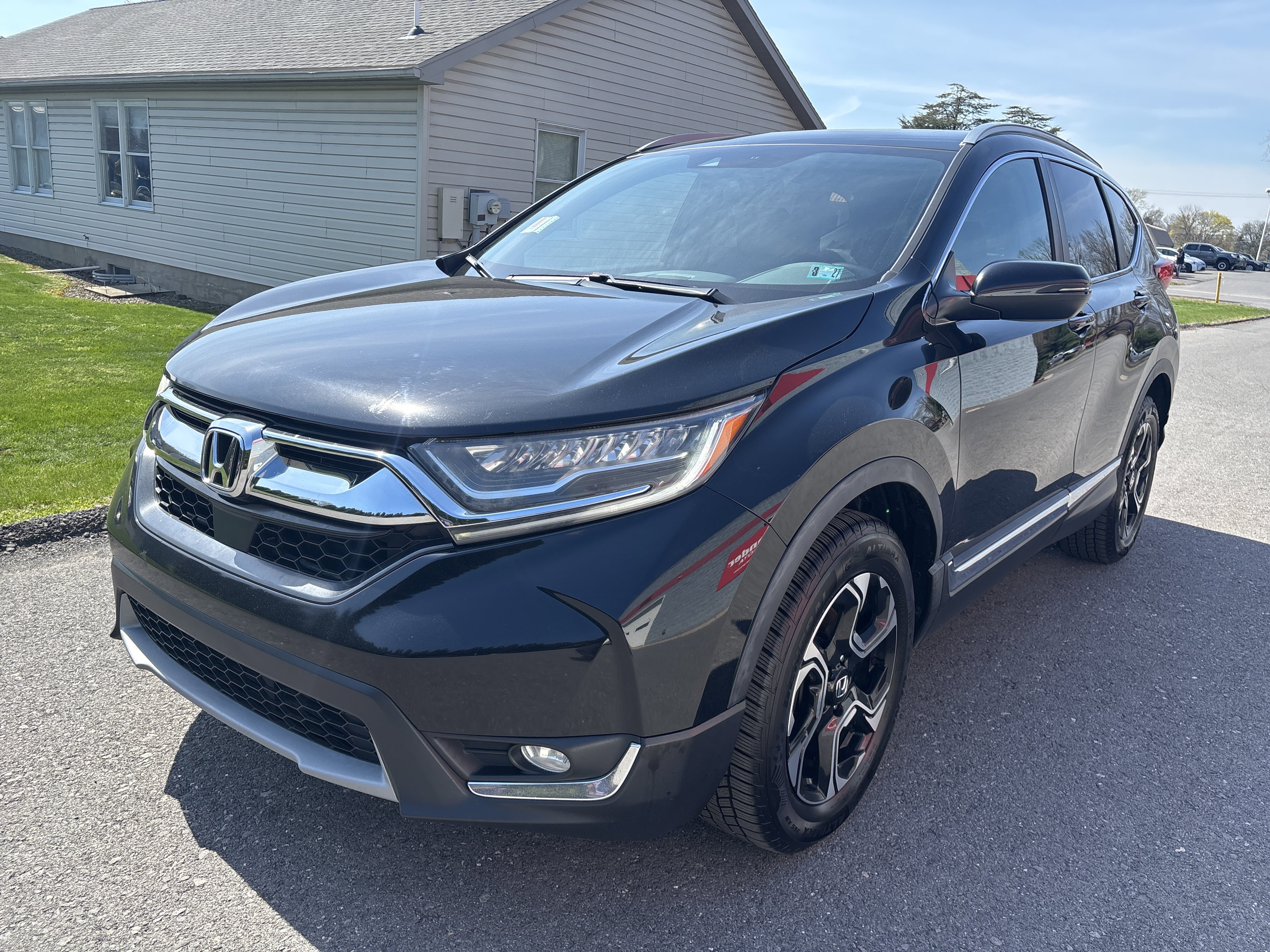 Used 2018 Honda CR-V Touring image 8