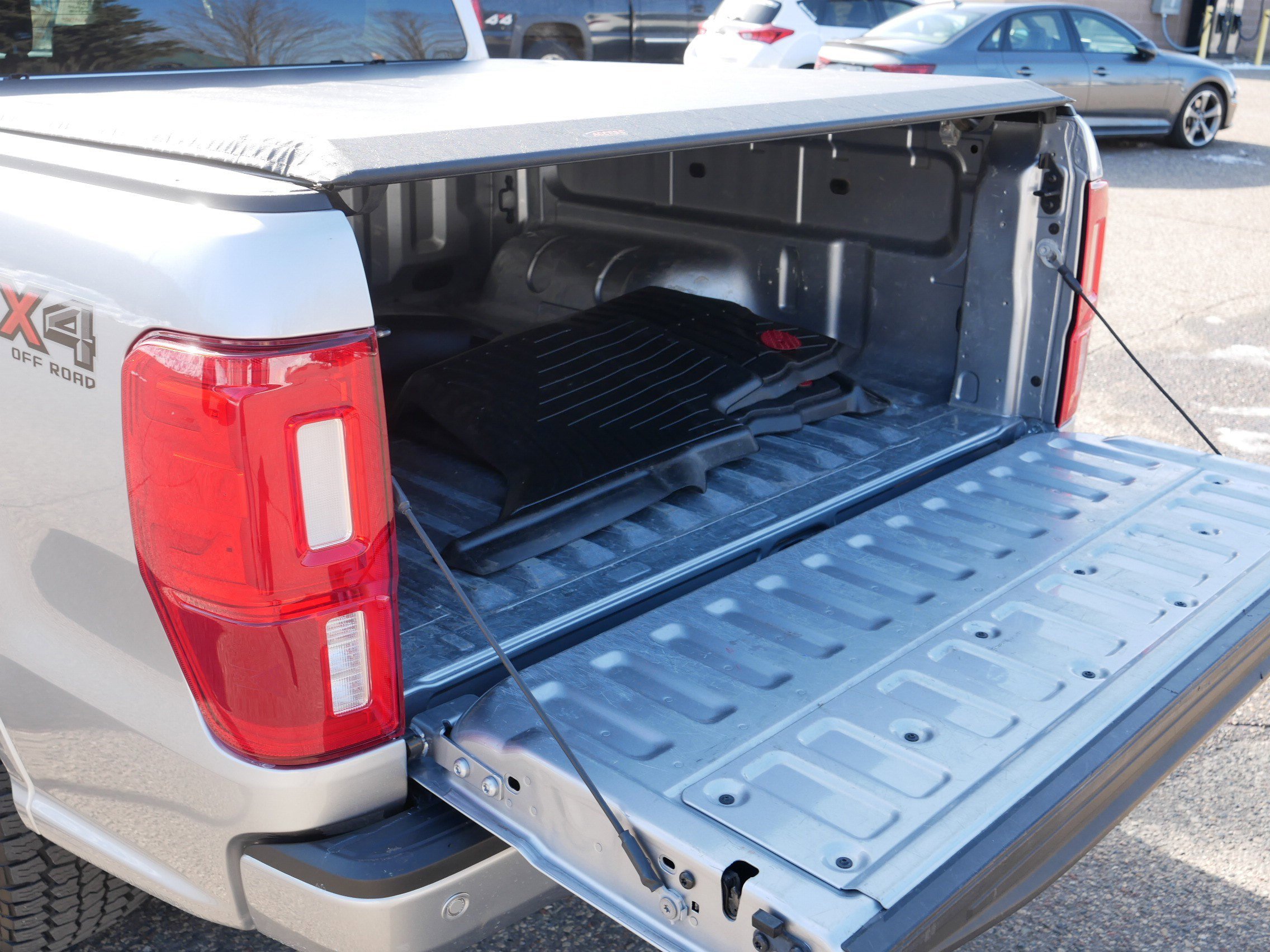 Used 2020 Ford Ranger XLT w/ FX4 Off-Road Package image 18