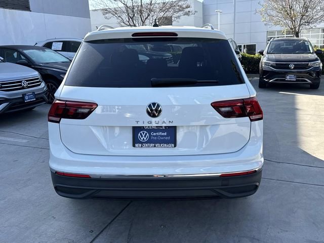 Certified 2024 Volkswagen Tiguan S image 3