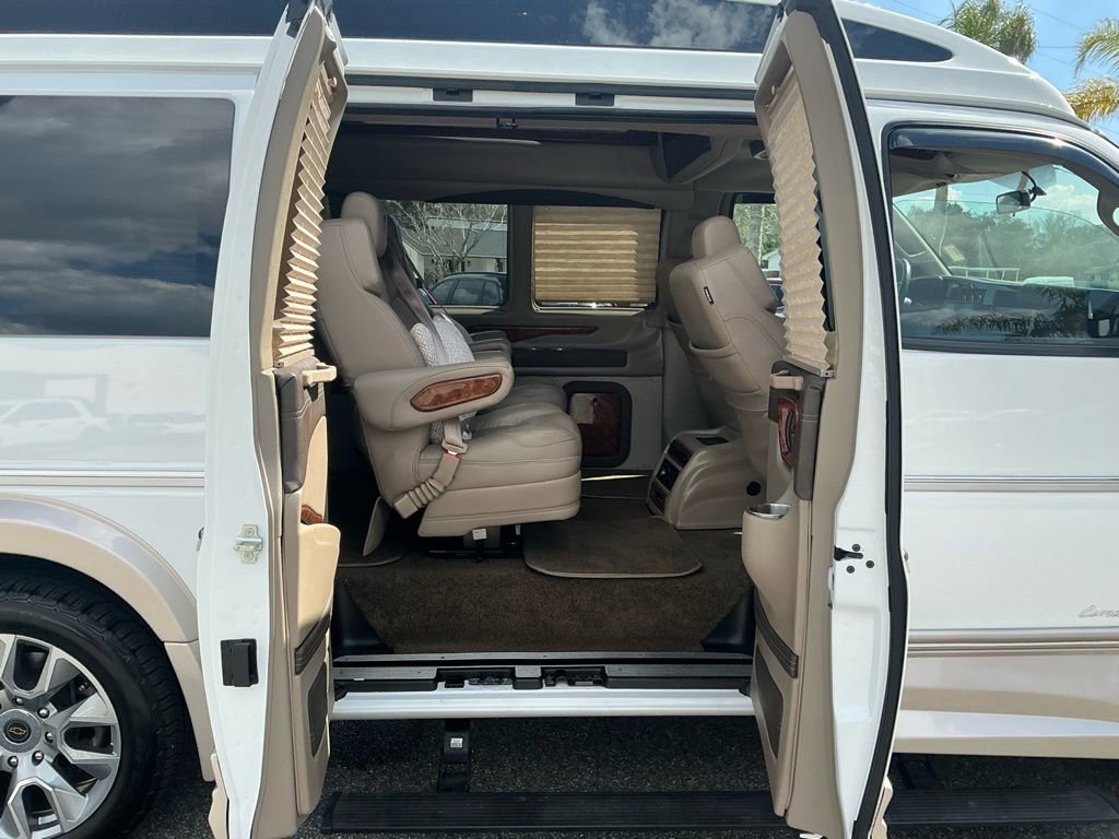 Used 2022 Chevrolet Express 2500 w/ Enhanced Convenience Package image 20