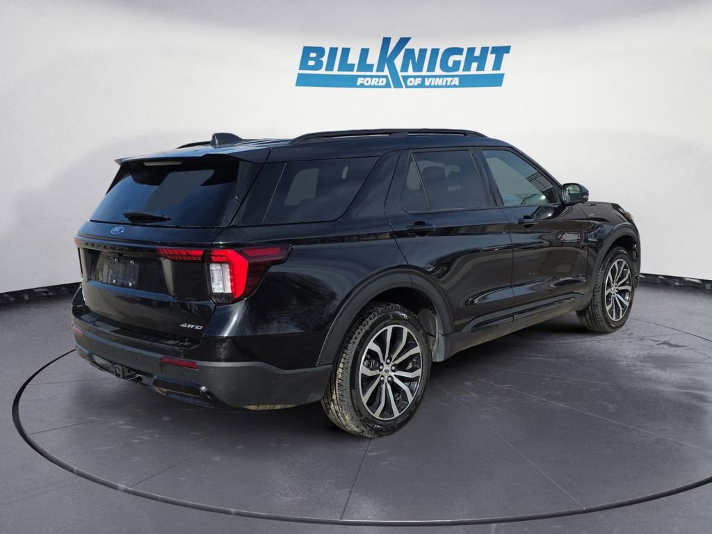 Used 2025 Ford Explorer ST-Line image 5