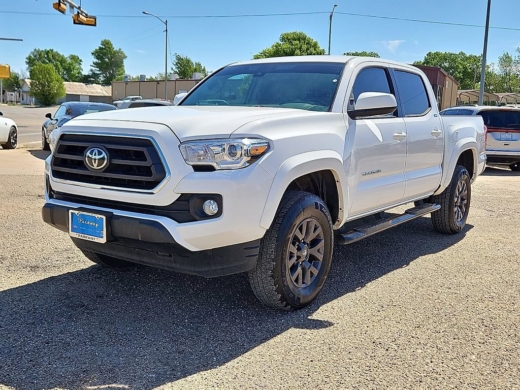 Used 2020 Toyota Tacoma SR5 w/ SR5 Appearance Package (SM) RWD image 1