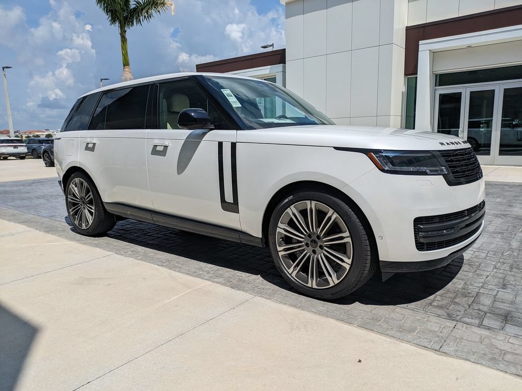 New 2026 Land Rover Range Rover Long Wheelbase SE AWD/4WD image 3