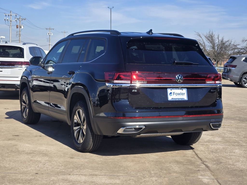 New 2026 Volkswagen Atlas SE image 3