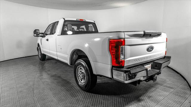 Used 2017 Ford F250 XL w/ Power Equipment Group RWD image 6
