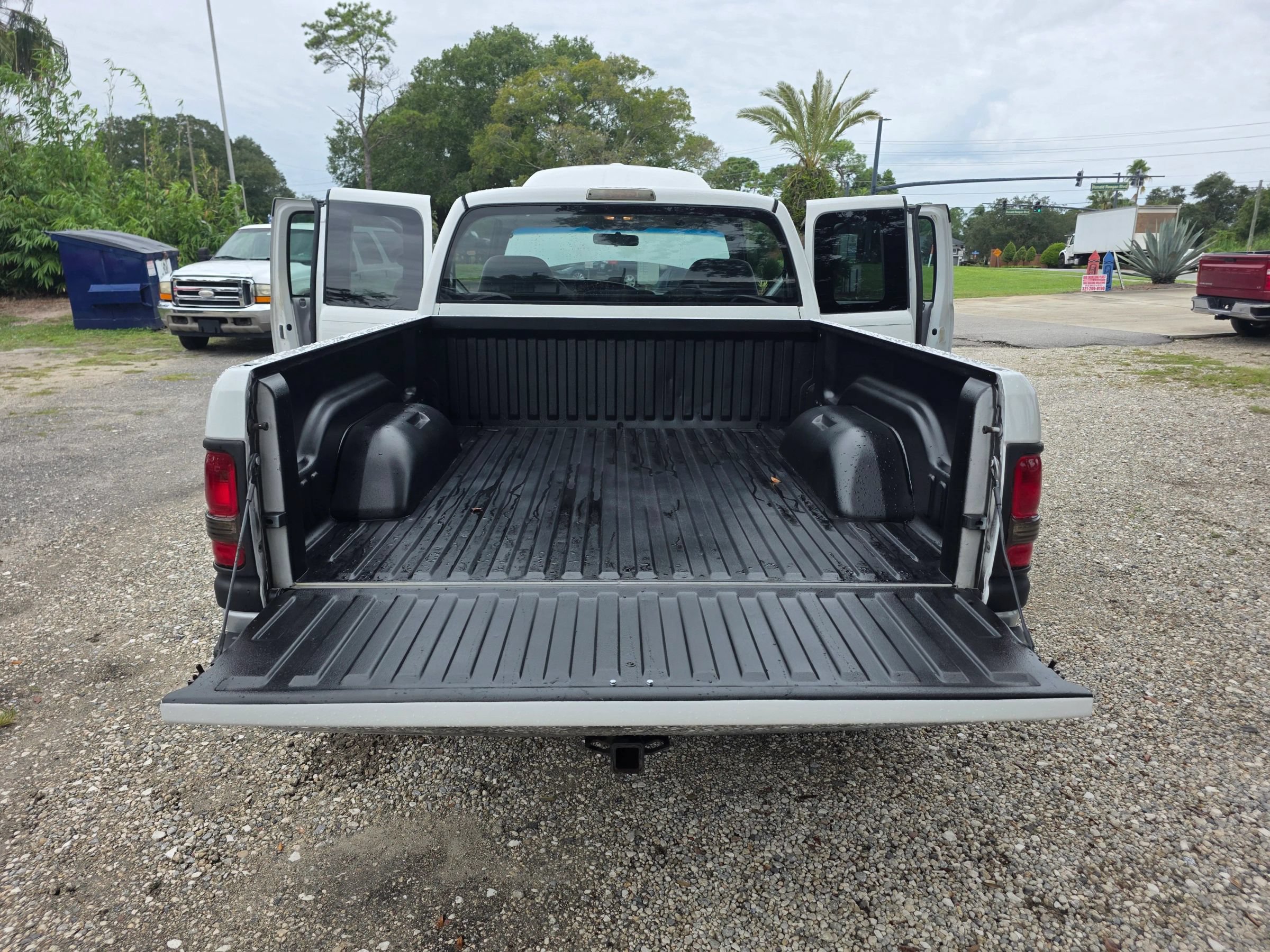 Used 2000 Dodge Ram 1500 Truck 2WD Quad Cab image 23