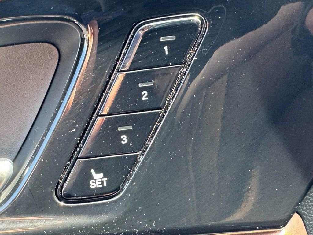 Certified 2026 Acura MDX w/ Technology Package image 18