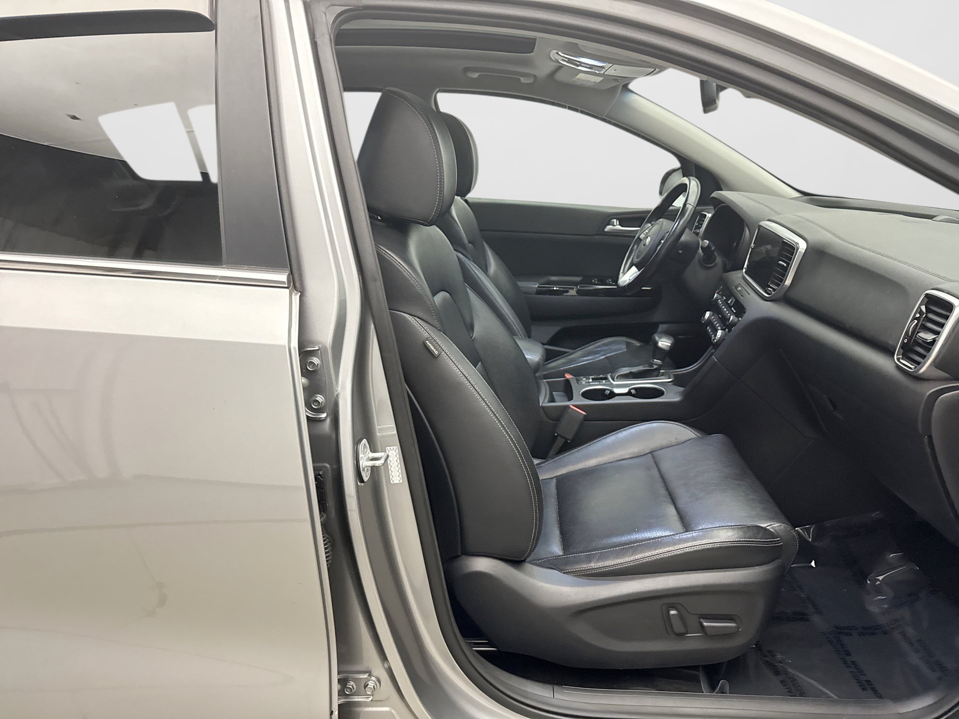 Used 2021 Kia Sportage EX w/ EX Technology Package AWD/4WD image 19