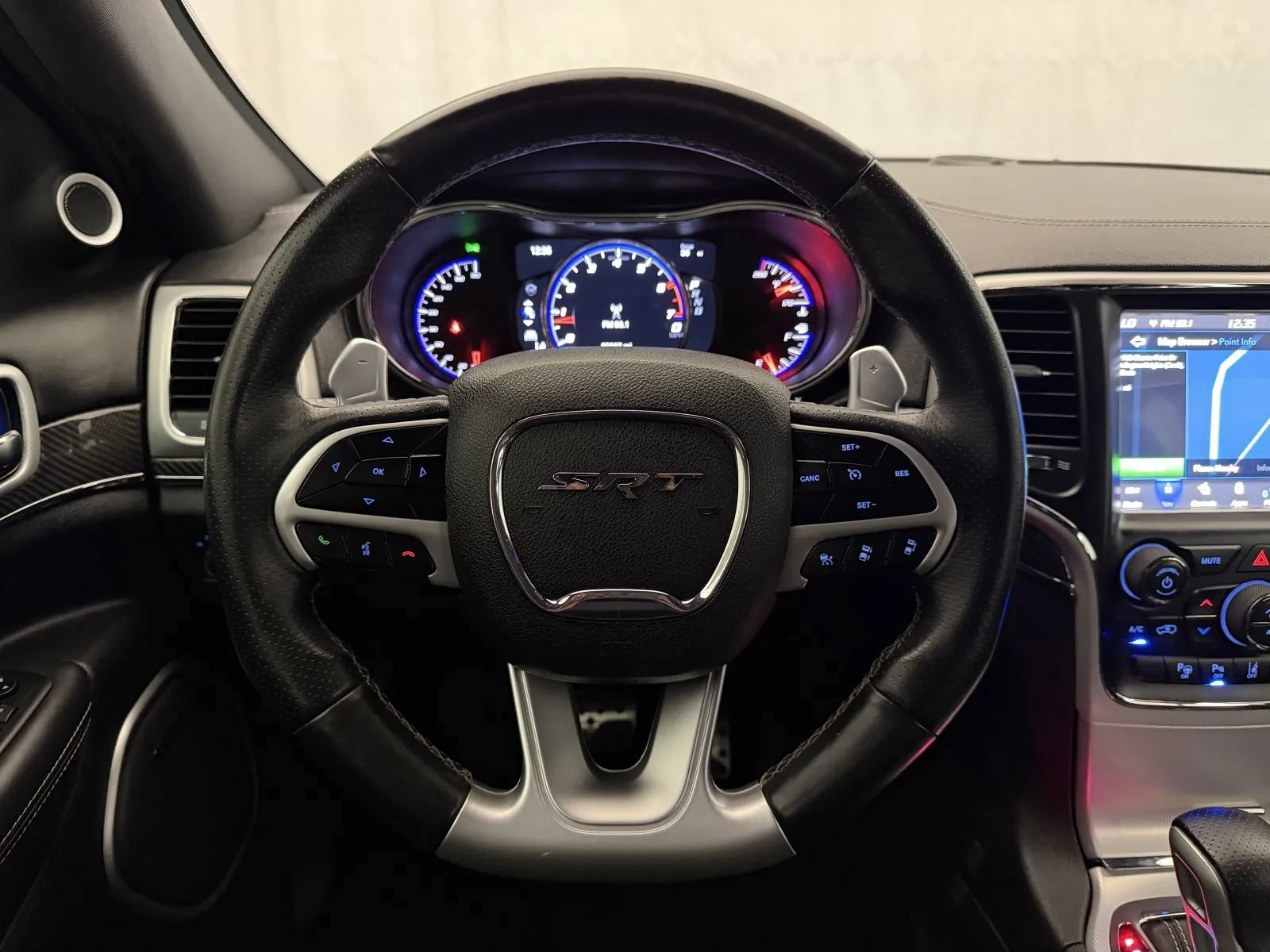 Used 2018 Jeep Grand Cherokee SRT AWD/4WD image 12