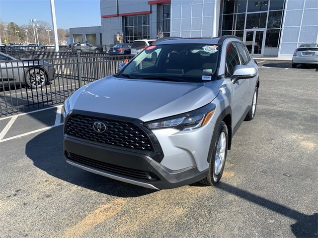 Used 2024 Toyota Corolla Cross LE