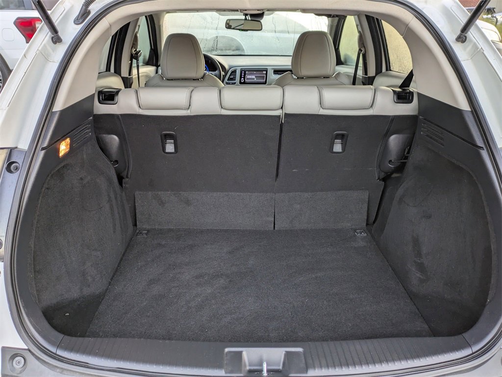 Used 2022 Honda HR-V EX-L image 12