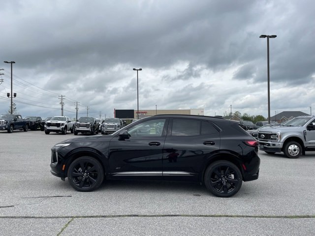 New 2025 Buick Envision Sport Touring image 4