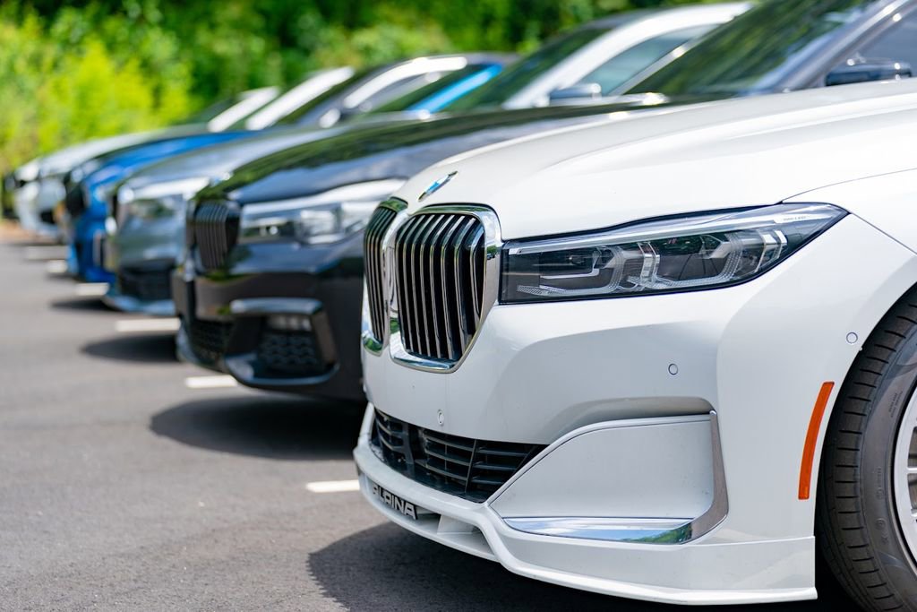 Used 2025 Mercedes-Benz C 300 Sedan image 64