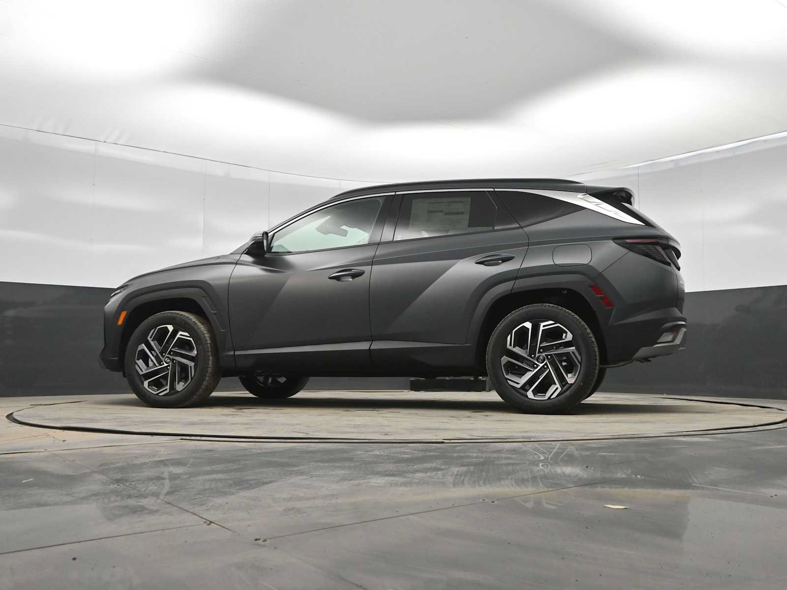 New 2026 Hyundai Tucson Limited AWD/4WD image 34
