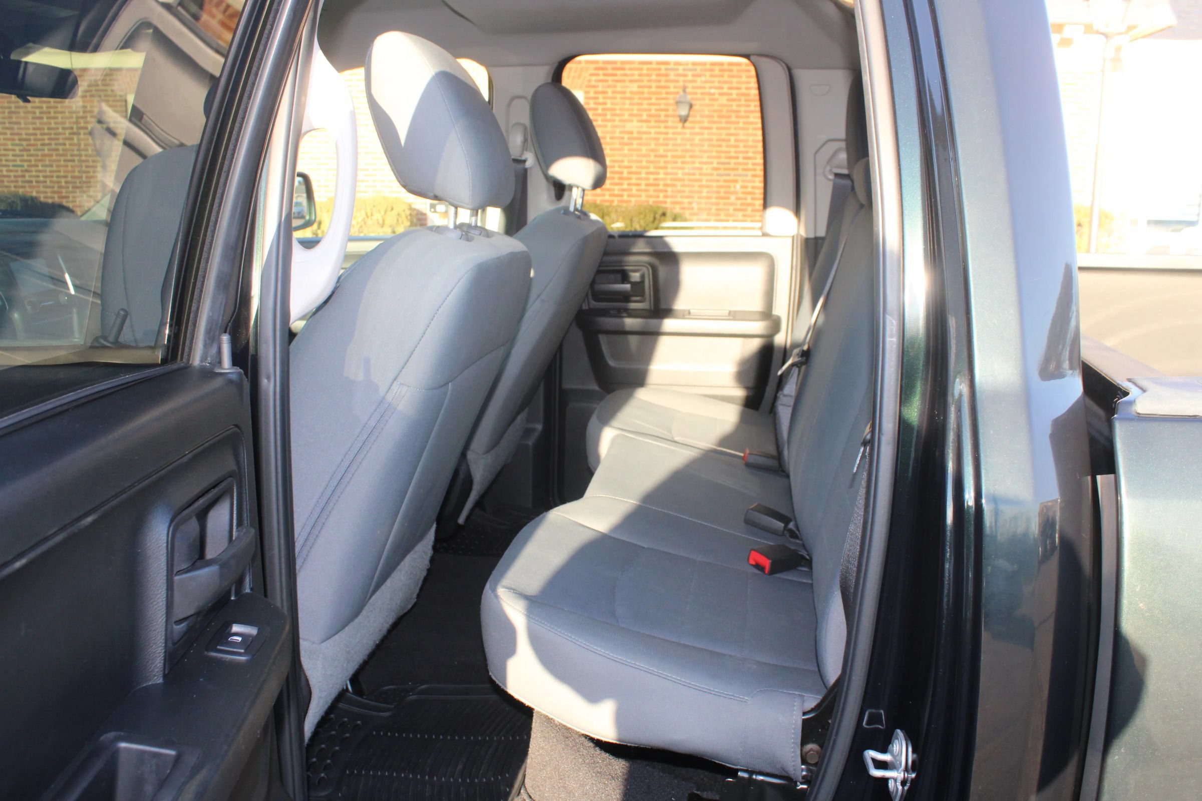 Used 2017 RAM 1500 Tradesman w/ Popular Equipment Group RWD image 10