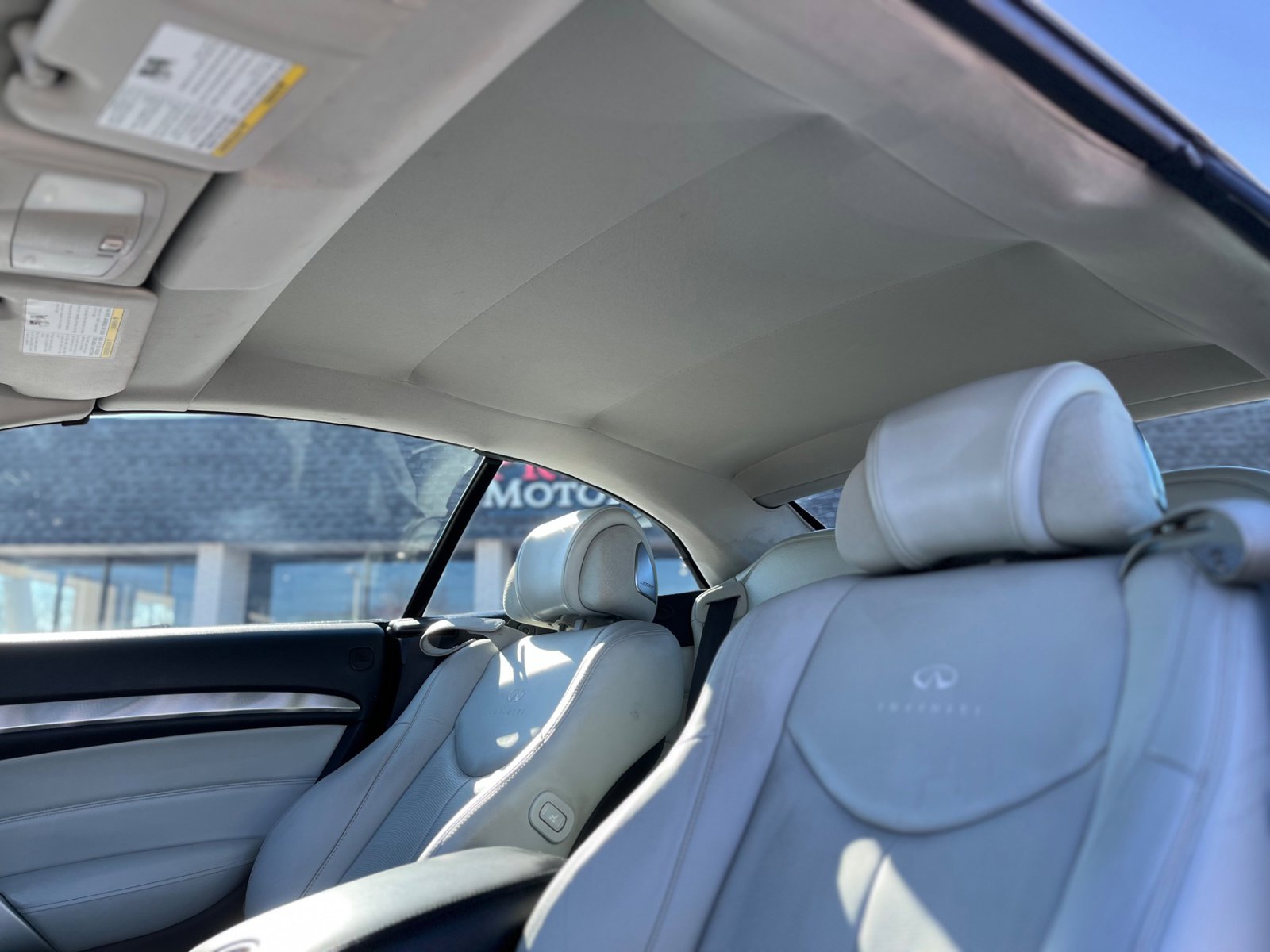 Used 2011 INFINITI G37 w/ Premium Pkg image 20