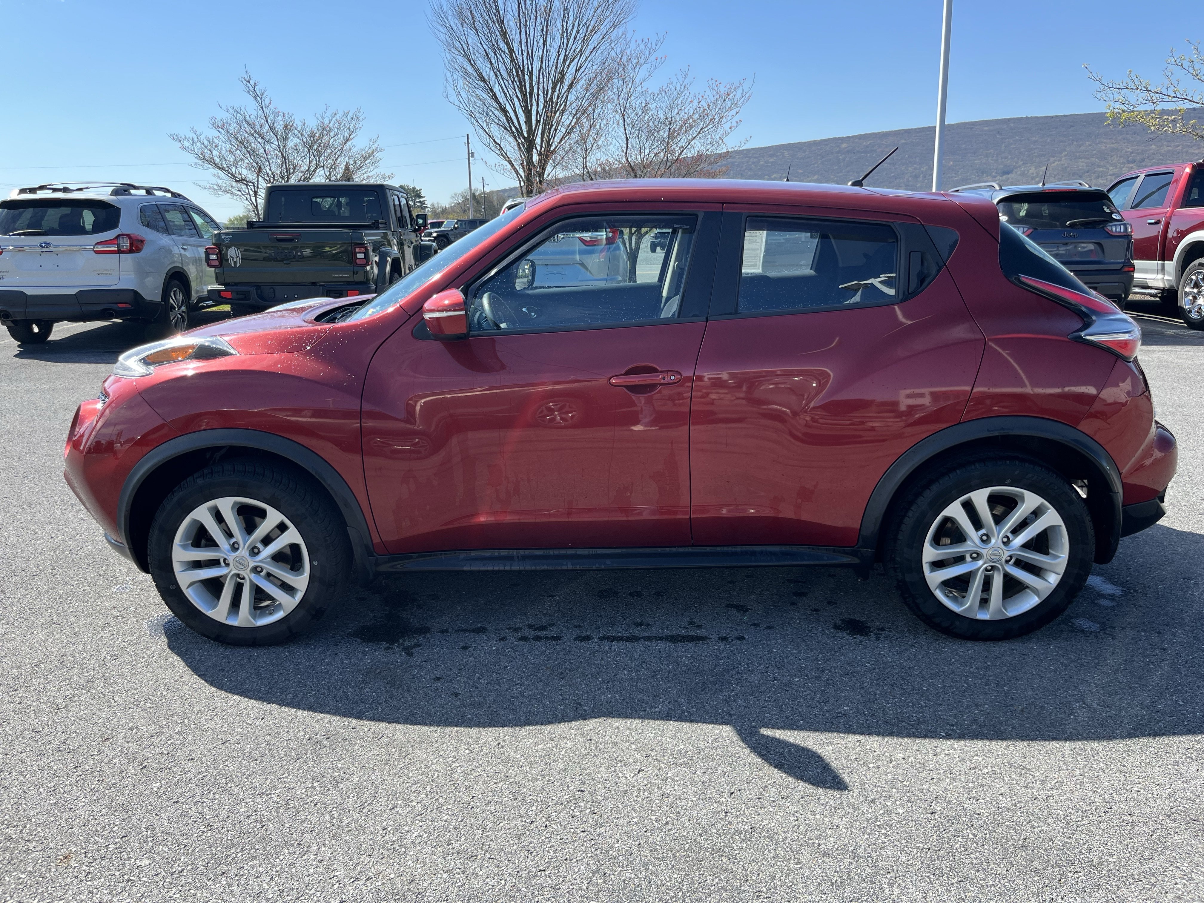Used 2016 Nissan Juke S image 9