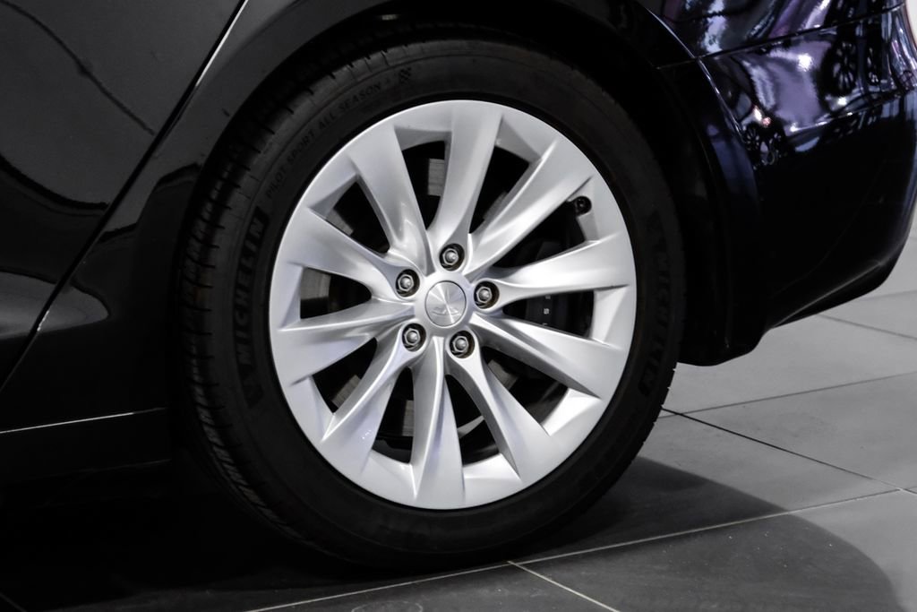 Used 2019 Tesla Model S 75D image 51