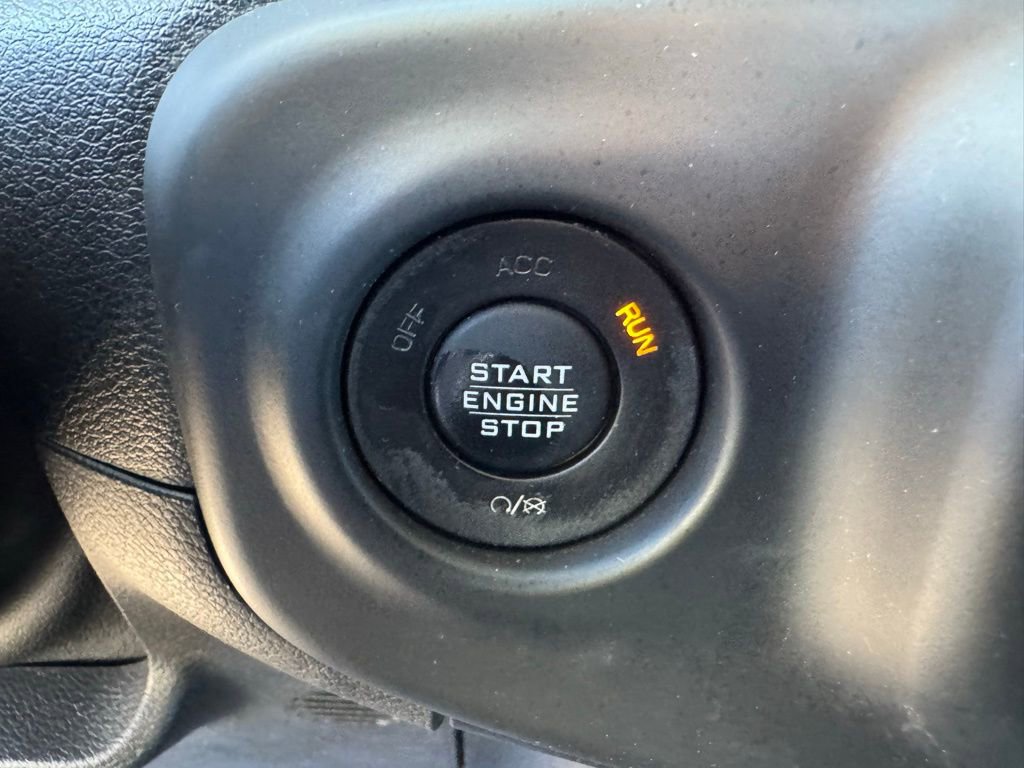 Used 2018 Jeep Wrangler Unlimited Sport image 24